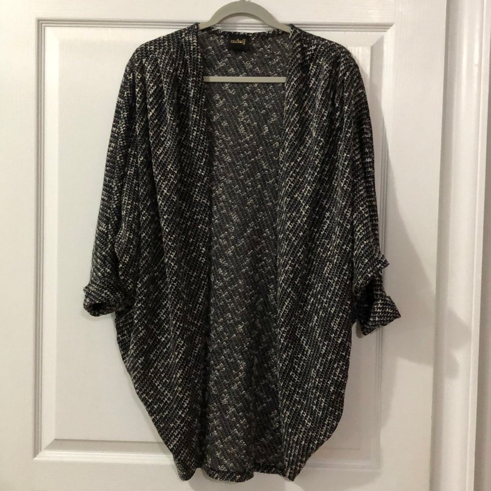 Black and White drape sweater